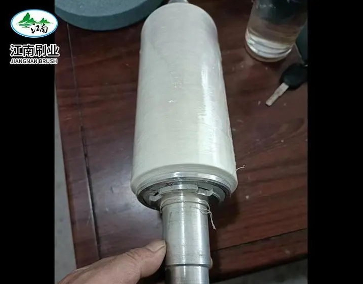 無紡布真空吸油輥的安裝步驟